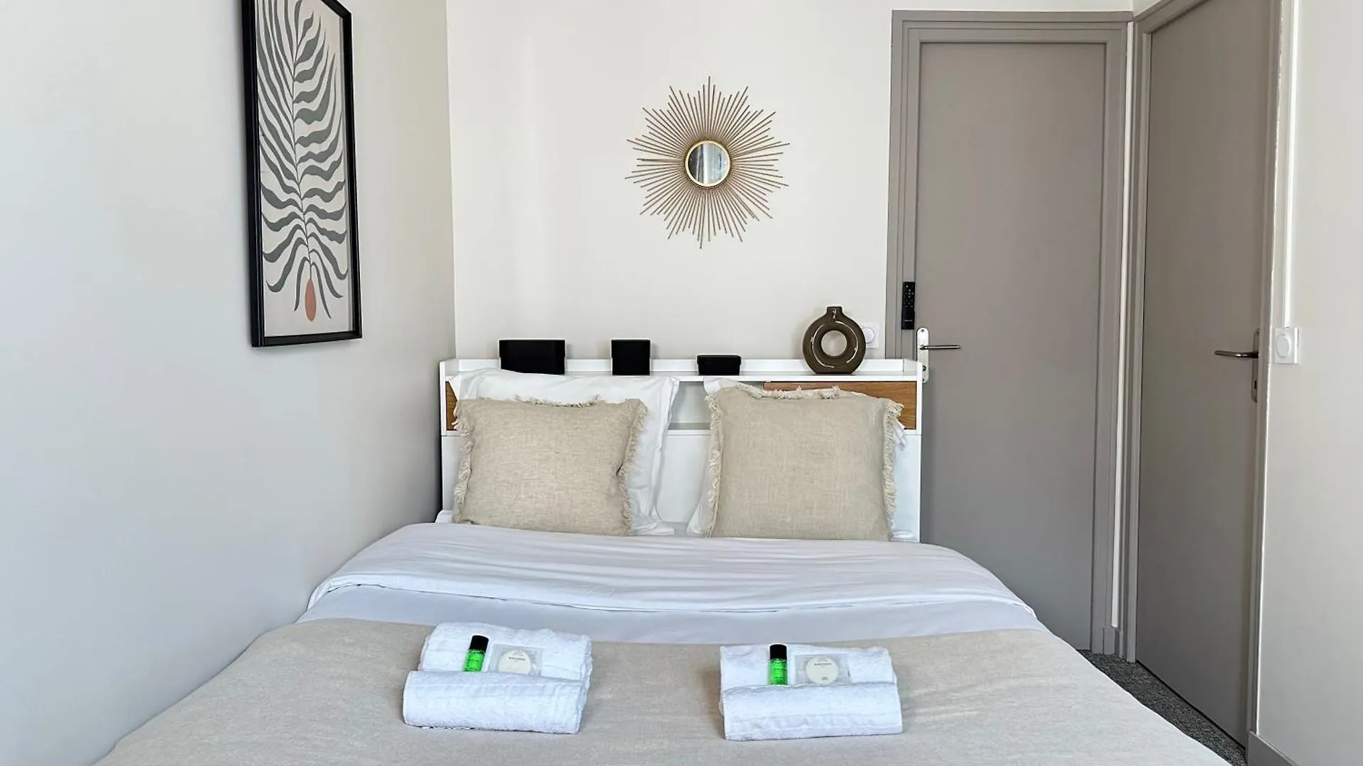 Welcoming & Cosy Flat Near Republique Apartment